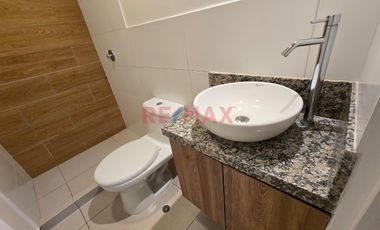 Alquiler De Departamento En Estreno Piso 2 Av. Petit Thouars