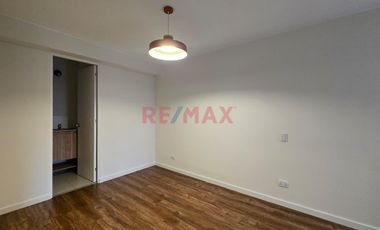 Alquiler De Departamento En Estreno Piso 2 Av. Petit Thouars