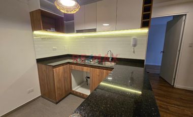 Alquiler De Departamento En Estreno Piso 2 Av. Petit Thouars