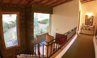 Casa en venta Bosque del paraiso  Ecologico arbolado servicios Club 6 recamaras bosques del paraiso