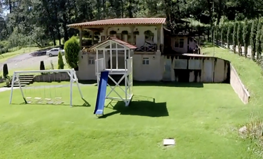 Casa en venta Bosque del paraiso  Ecologico arbolado servicios Club 6 recamaras bosques del paraiso