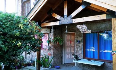 VENDO CASA EN VILLA ZAPIOLA PASO DEL REY