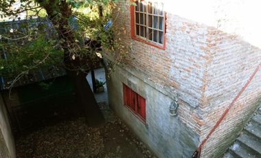 VENDO CASA EN VILLA ZAPIOLA PASO DEL REY