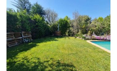 VENTA CASA ESTILO CHILENA  SANTA ELENA-CHICUREO