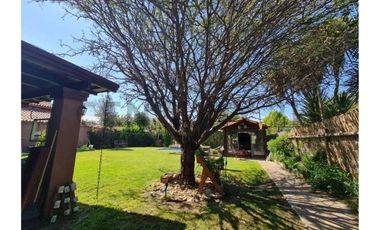 VENTA CASA ESTILO CHILENA  SANTA ELENA-CHICUREO