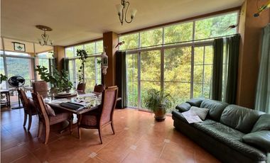 VENTA CASA CON PISCINA EN  ALTOS DEL MARIA