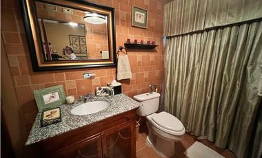 VENTA CASA CON PISCINA EN  ALTOS DEL MARIA