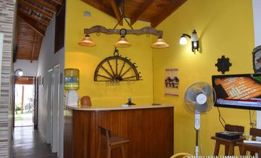 EXCELENTE CASA EN BARRIO PARQUE GOLF