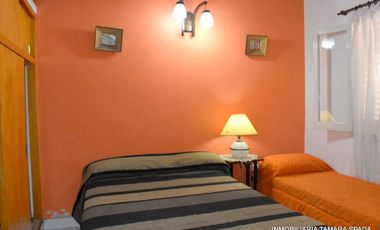 EXCELENTE CASA EN BARRIO PARQUE GOLF