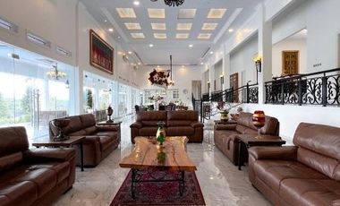 DIJUAL BANGUNAN LUAS / VILLA MEWAH di HAMBALANG / SENTUL, BOGOR