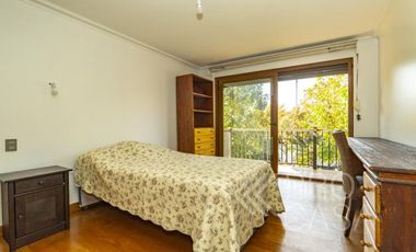 Av. Los Trapenses/Colegio Santiago College - Casa - Arriendo