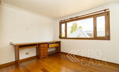 Av. Los Trapenses/Colegio Santiago College - Casa - Arriendo