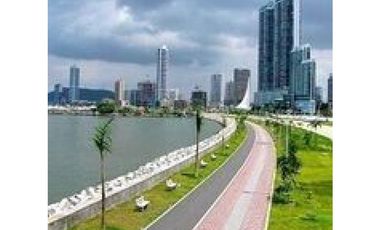 Amplia y lujosa oficina en la Torre BAC