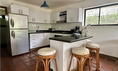 Venta de cabaña en conjunto frente de la playa, Don Jaca, Santa Marta