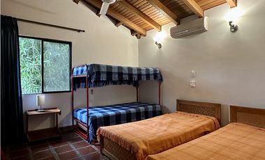 Venta de cabaña en conjunto frente de la playa, Don Jaca, Santa Marta