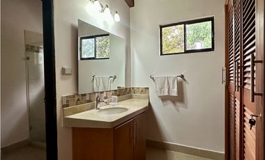 Venta de cabaña en conjunto frente de la playa, Don Jaca, Santa Marta