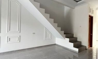 RUMAH MEWAH BARU 2 MENIT DARI RS.PKU KOTAGEDE