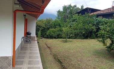 casa en arriendo en la doctora. Cod A212127