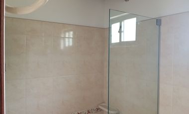 casa en arriendo en la doctora. Cod A212127