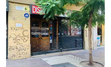 SE VENDE LOCAL CALLE HUÉRFANOS - SANTIAGO