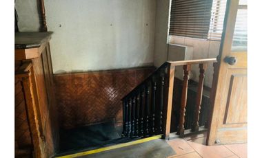 SE VENDE LOCAL CALLE HUÉRFANOS - SANTIAGO