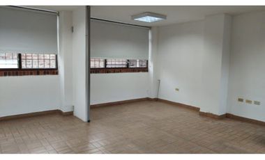 ALQUILA LOCAL COMERCIAL CALLE 5 BUGA