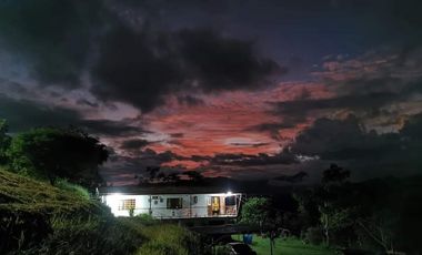 finca en venta en via cerritos. Cod V17093
