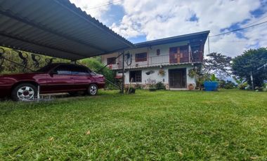 finca en venta en via cerritos. Cod V17093