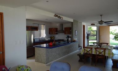 casa campestre en venta en el santuario. Cod V13399