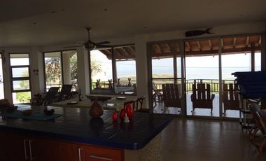 casa campestre en venta en el santuario. Cod V13399