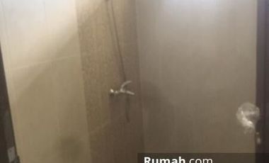 Rumah Dengan Halaman Luas di Sentul City