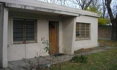 Casa en venta en Barrio Kennedy