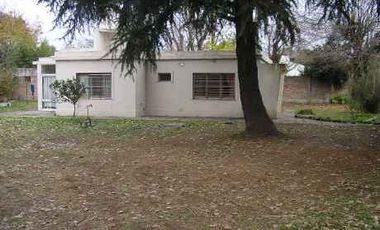 Casa en venta en Barrio Kennedy