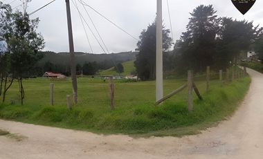 Terreno de venta en Cumbe – código:13504