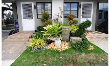 DUPLEX HOUSE AND LOT FOR SALE NEAR TIMOG PARK ANGELES CITY N