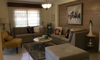 Vendo casa remodelada en Ciudad Celeste ¡Excelente ubicación! (J Luna)