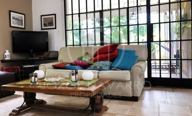 Importante Chalet de 5 Ambientes - Pozos 4400 - Villa Ballester - San Martín