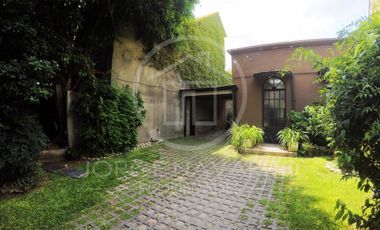 Importante Chalet de 5 Ambientes - Pozos 4400 - Villa Ballester - San Martín