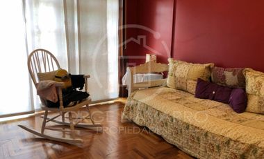 Importante Chalet de 5 Ambientes - Pozos 4400 - Villa Ballester - San Martín