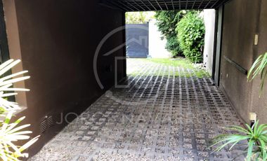 Importante Chalet de 5 Ambientes - Pozos 4400 - Villa Ballester - San Martín