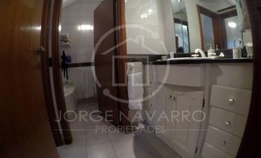 Importante Chalet de 5 Ambientes - Pozos 4400 - Villa Ballester - San Martín