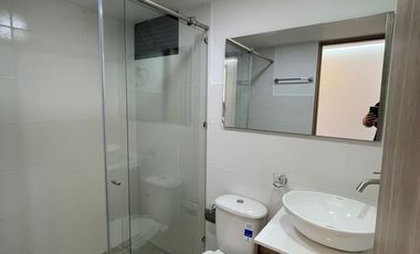 apartamento en arriendo en cimarronas. Cod A216127