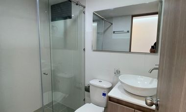 apartamento en arriendo en cimarronas. Cod A216127