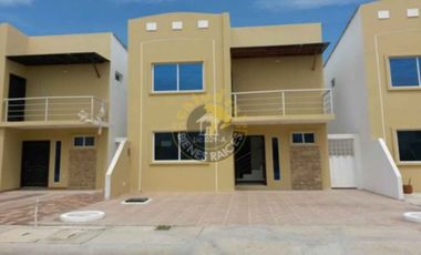 Villa Casa Edificio de venta en Playas - Cerca del Shopping  – código:11764