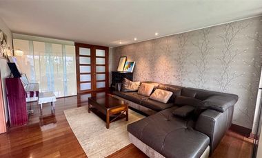 Lujoso Duplex,5 dorm. 5 baños, estar, gran terraza 3 estac.