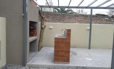 Departamento 2 ambientes con cochera - Calle 31 al 4200 - Villa España