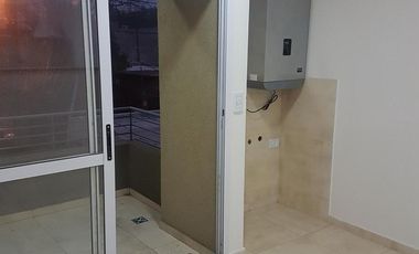 Departamento 2 ambientes con cochera - Calle 31 al 4200 - Villa España