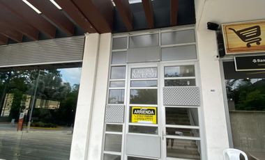 local en venta en abadía  conj res. Cod V216094