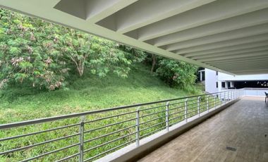 local en venta en abadía  conj res. Cod V216094
