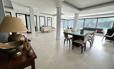 Increible Casa en Barrio Parque Luro